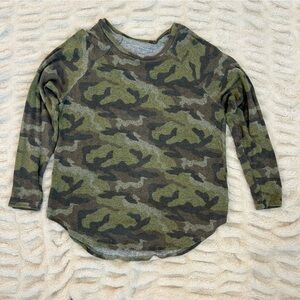 American Eagle Outfitters Green Camouflage Sweater